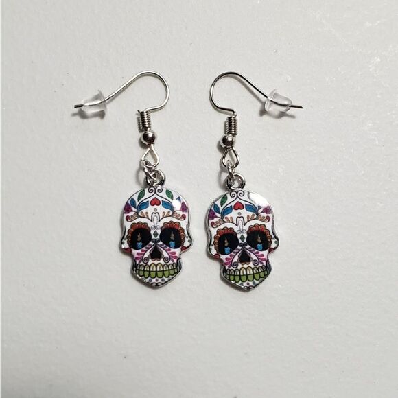 Handmade Halloween Day of the Dead Dia De Muertos candy skull earrings - Picture 1 of 2